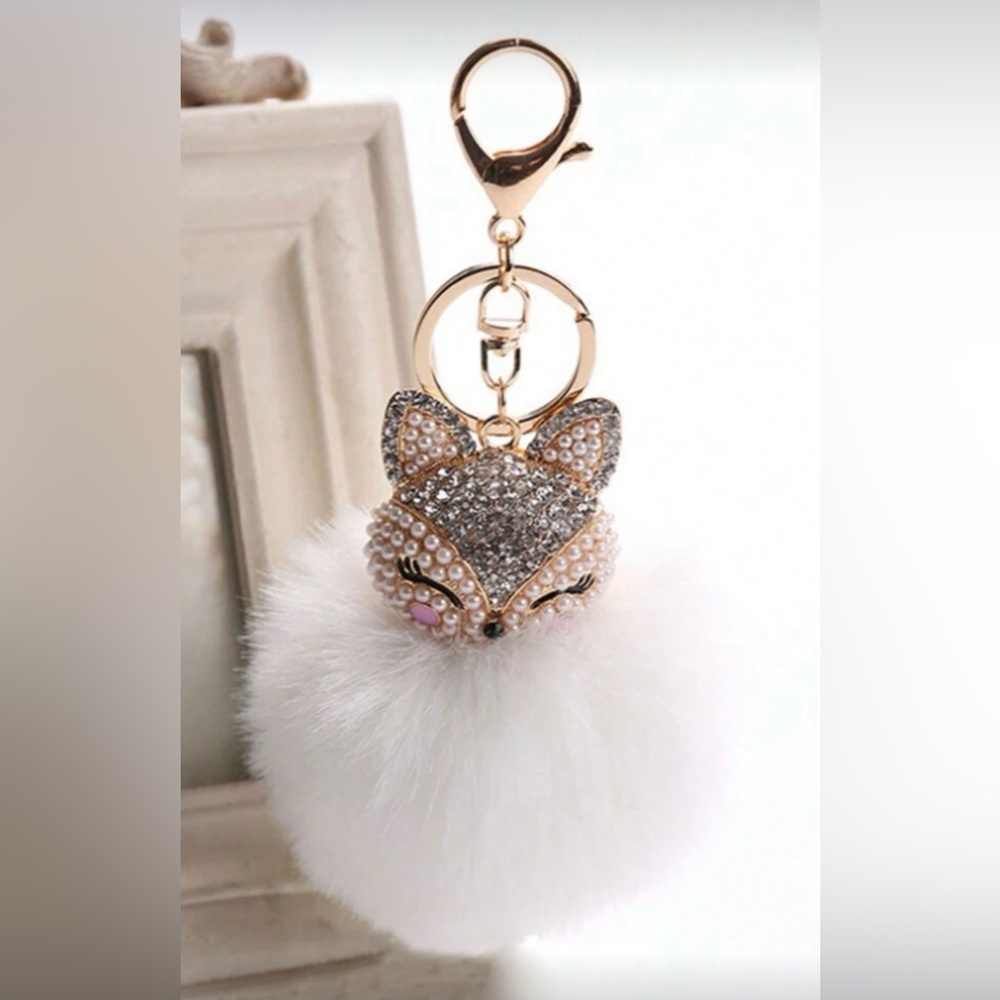 Rhinestone Fox Head with White Pom Pom Purse Charm / Keychain.